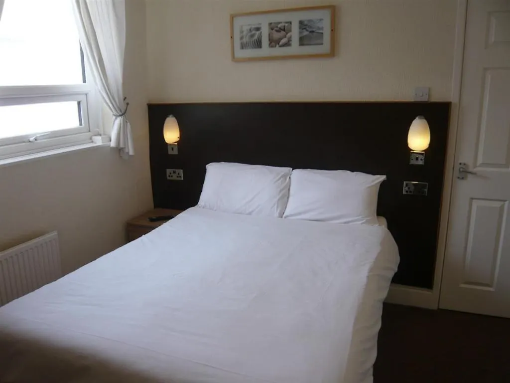Dutchman Hotel Blackpool 3*,  United Kingdom